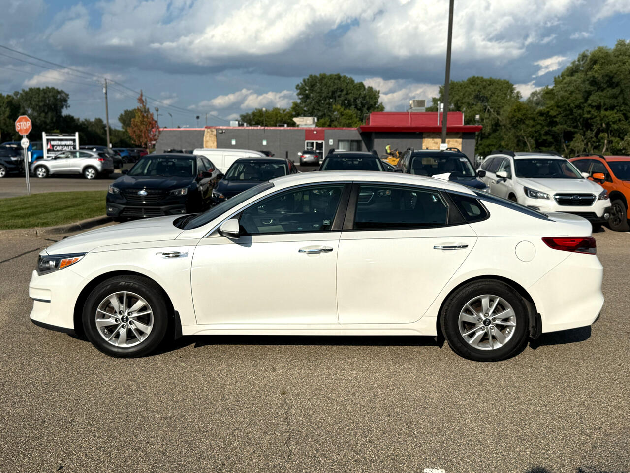 2018 Kia Optima LX photo 2