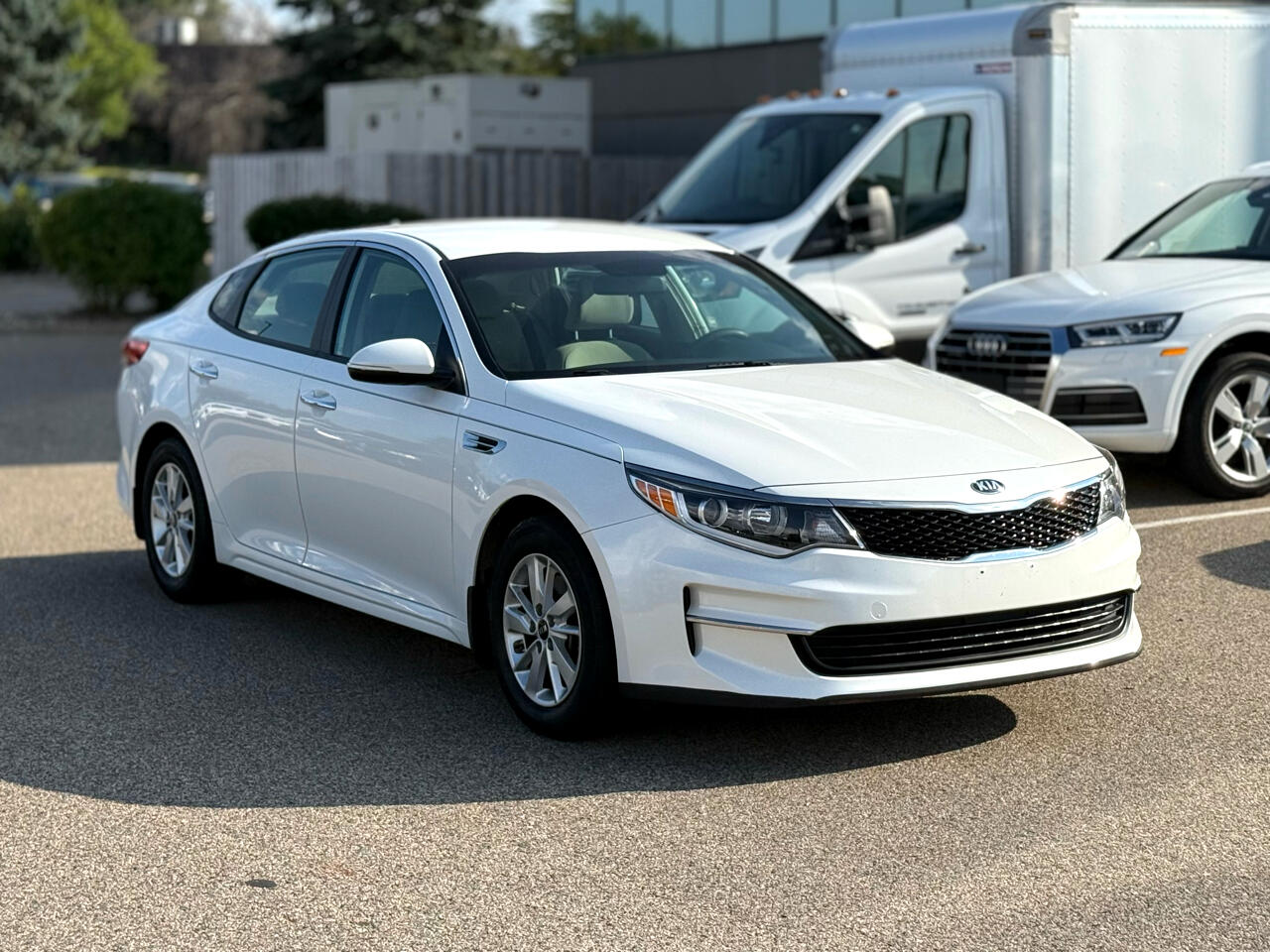 2018 Kia Optima LX photo 7