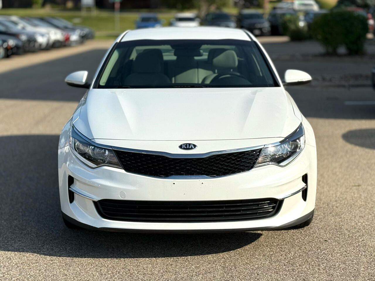 2018 Kia Optima LX photo 8