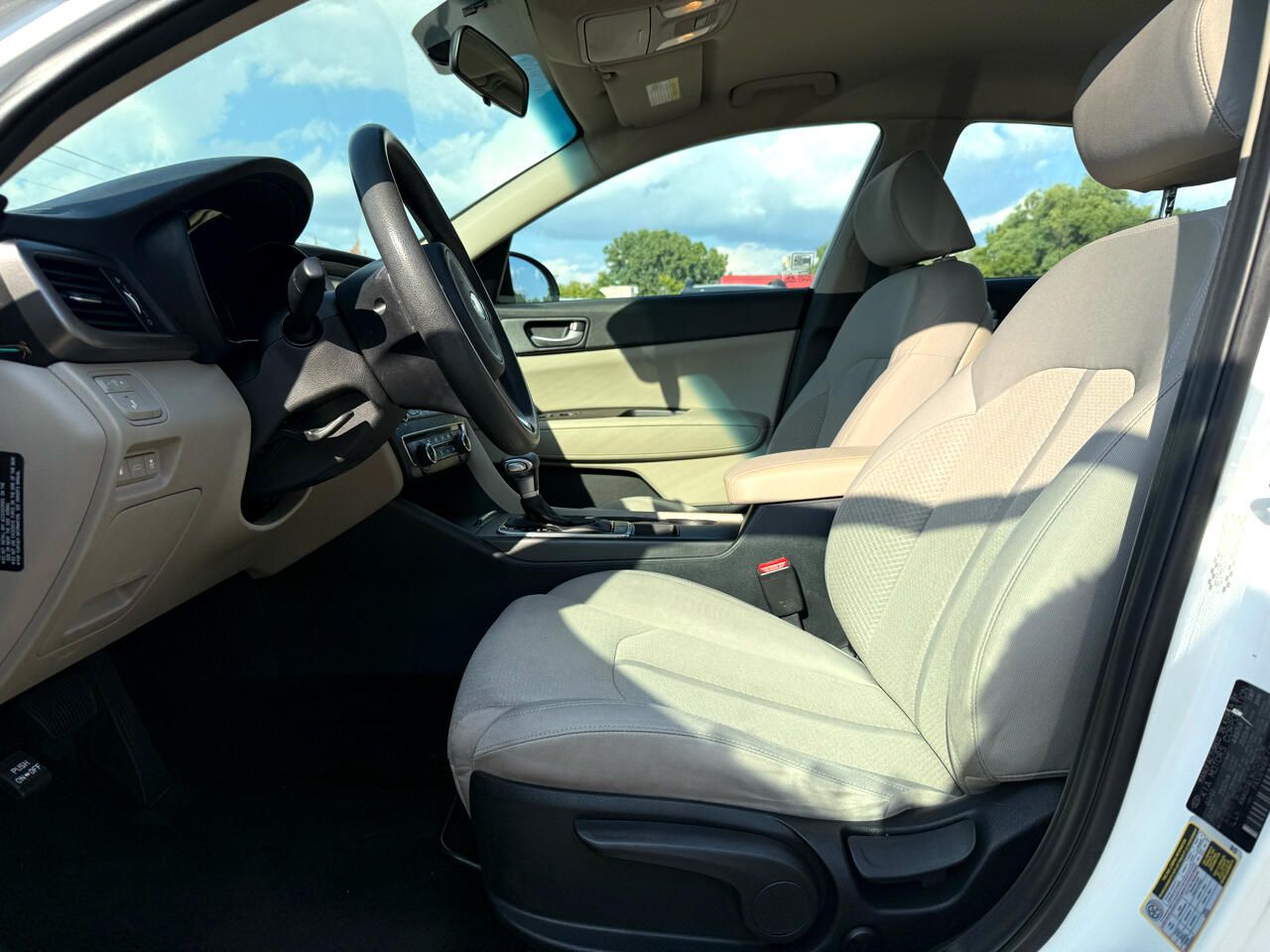 2018 Kia Optima LX photo 10