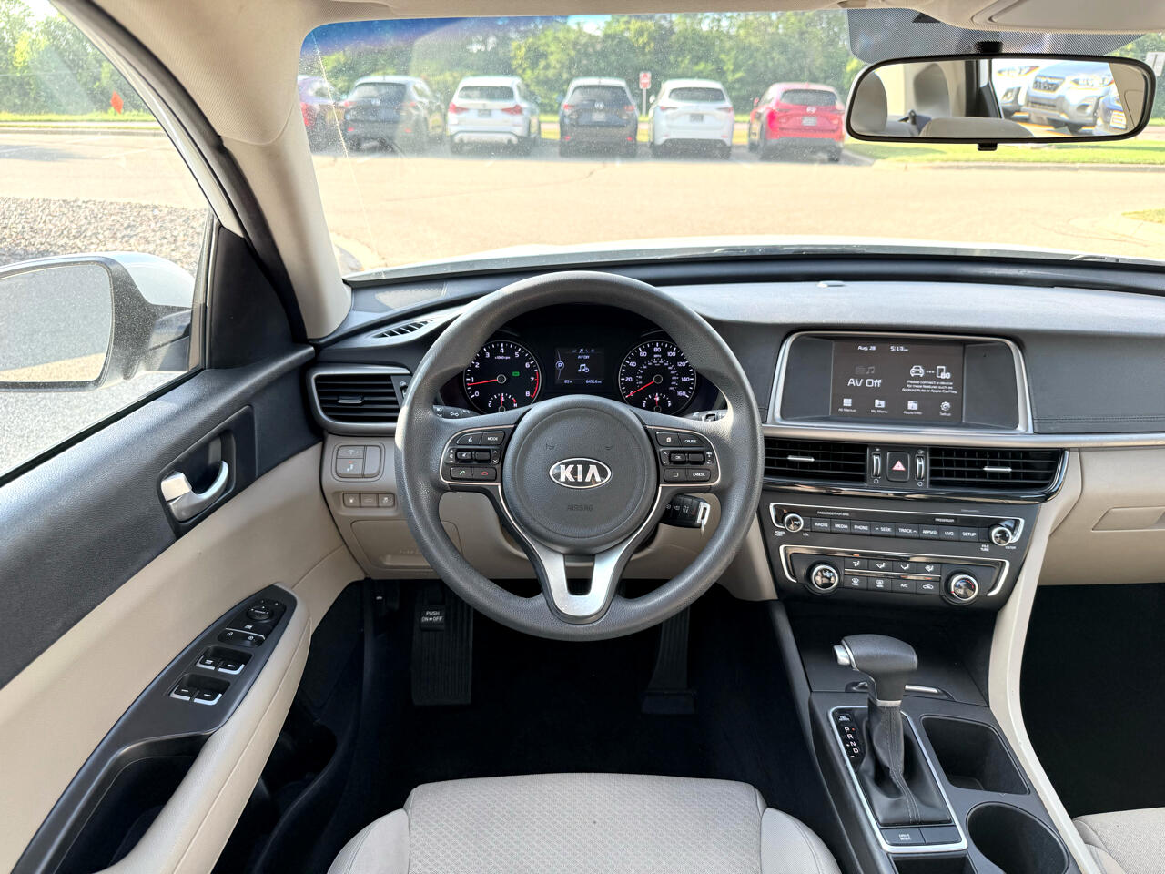 2018 Kia Optima LX photo 12