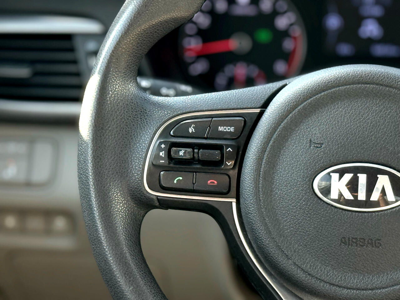 2018 Kia Optima LX photo 13