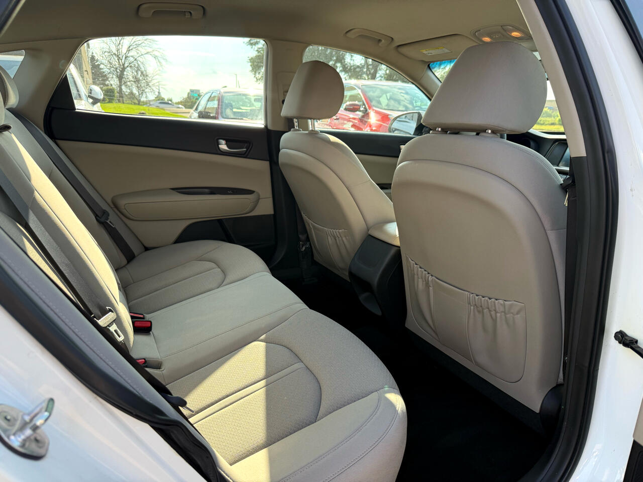 2018 Kia Optima LX photo 22