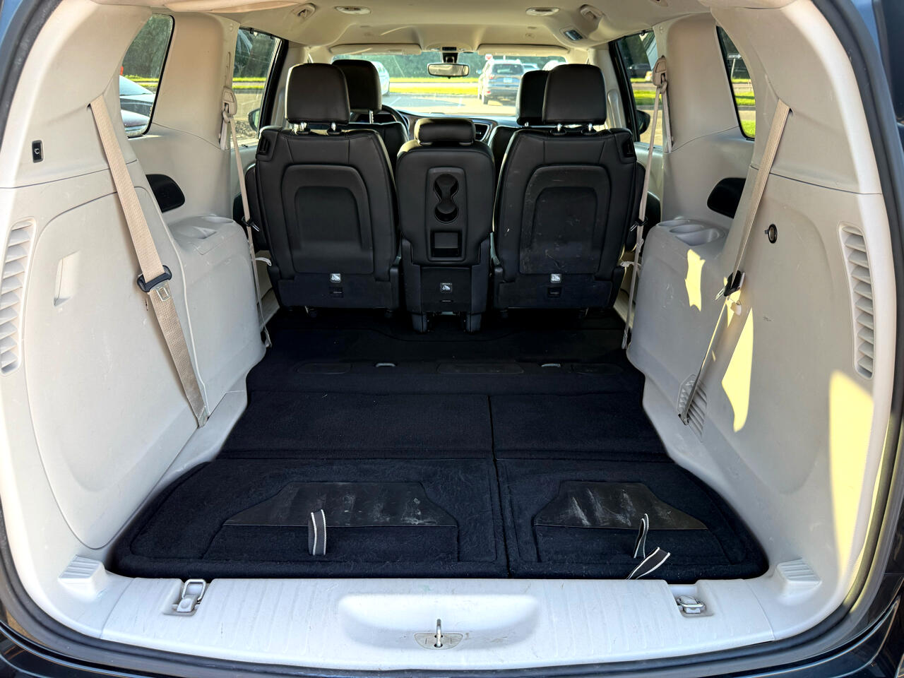 2018 Chrysler Pacifica Touring L photo 27