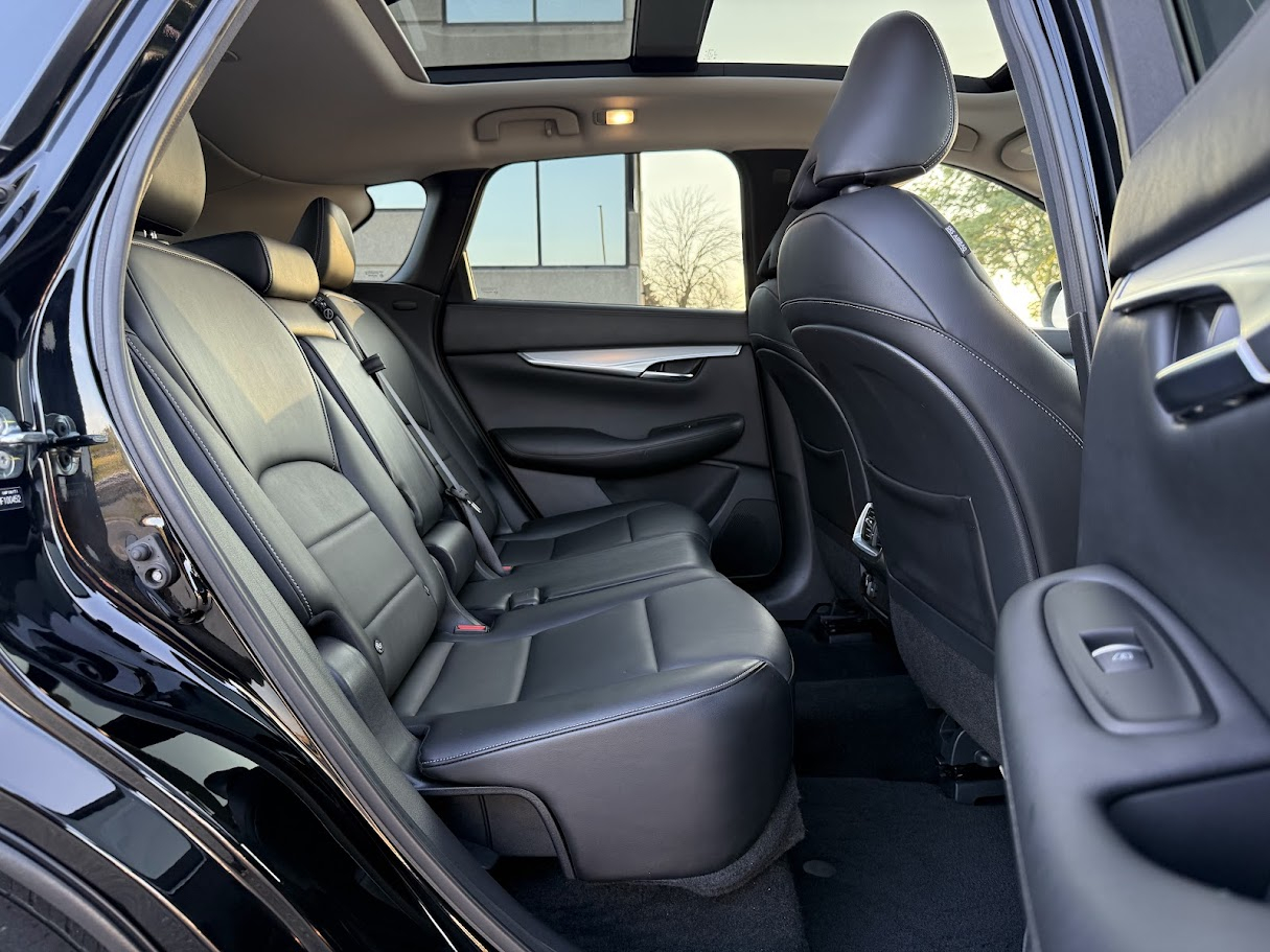 2021 Infiniti QX50 Luxe AWD photo 24