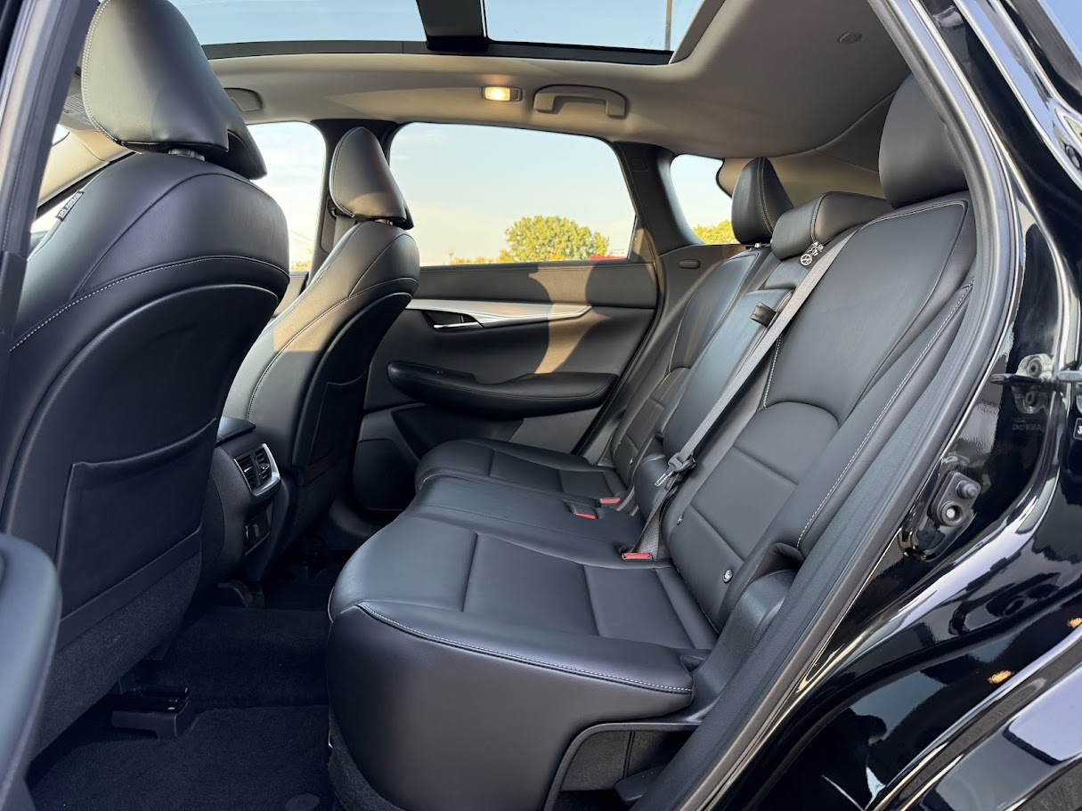 2021 Infiniti QX50 Luxe AWD photo 26