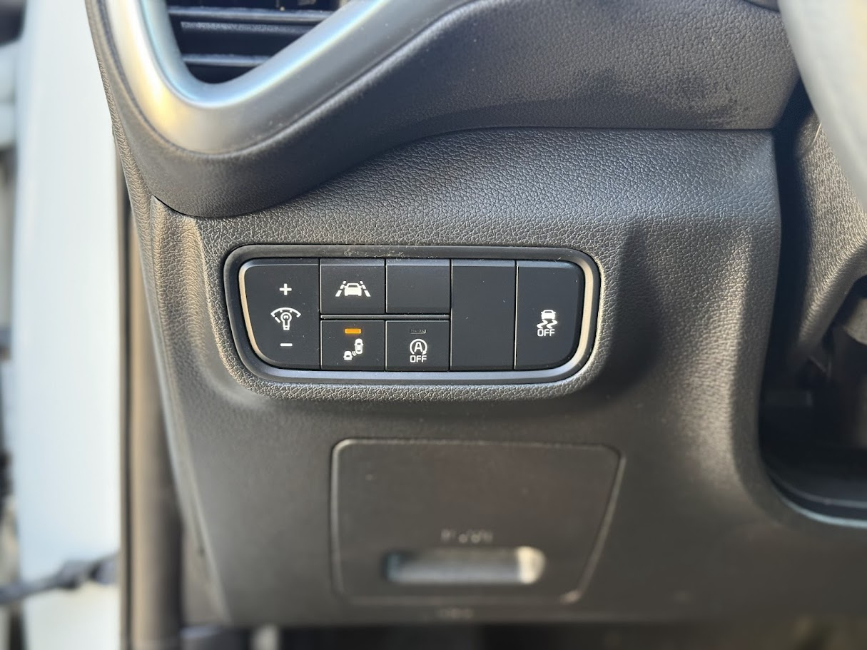 2022 Kia Soul LX photo 9