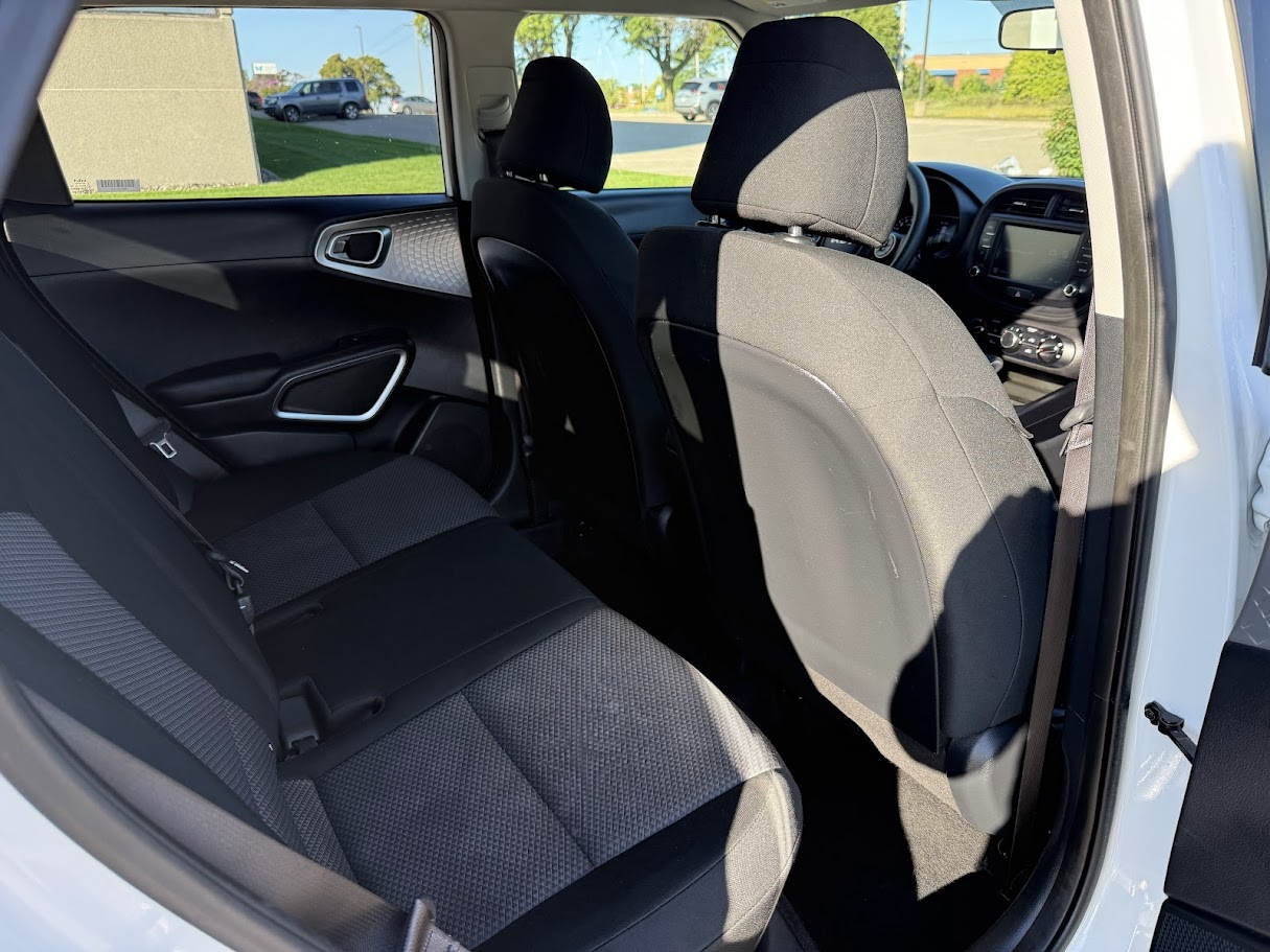 2022 Kia Soul LX photo 20