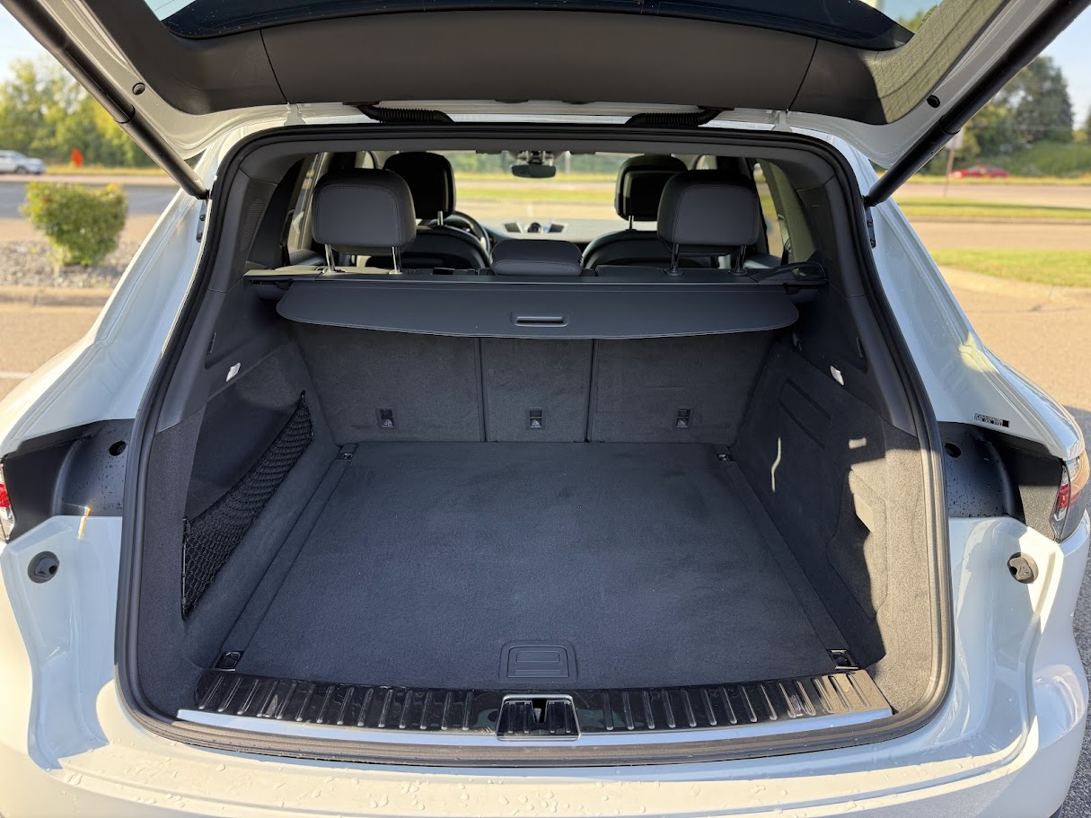 Porsche Cayenne Base 2021