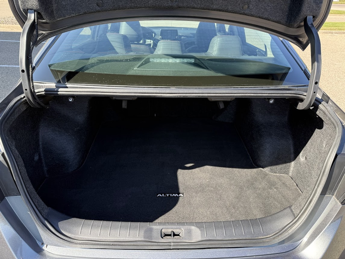 2024 Nissan Altima 2.5 SR photo 23