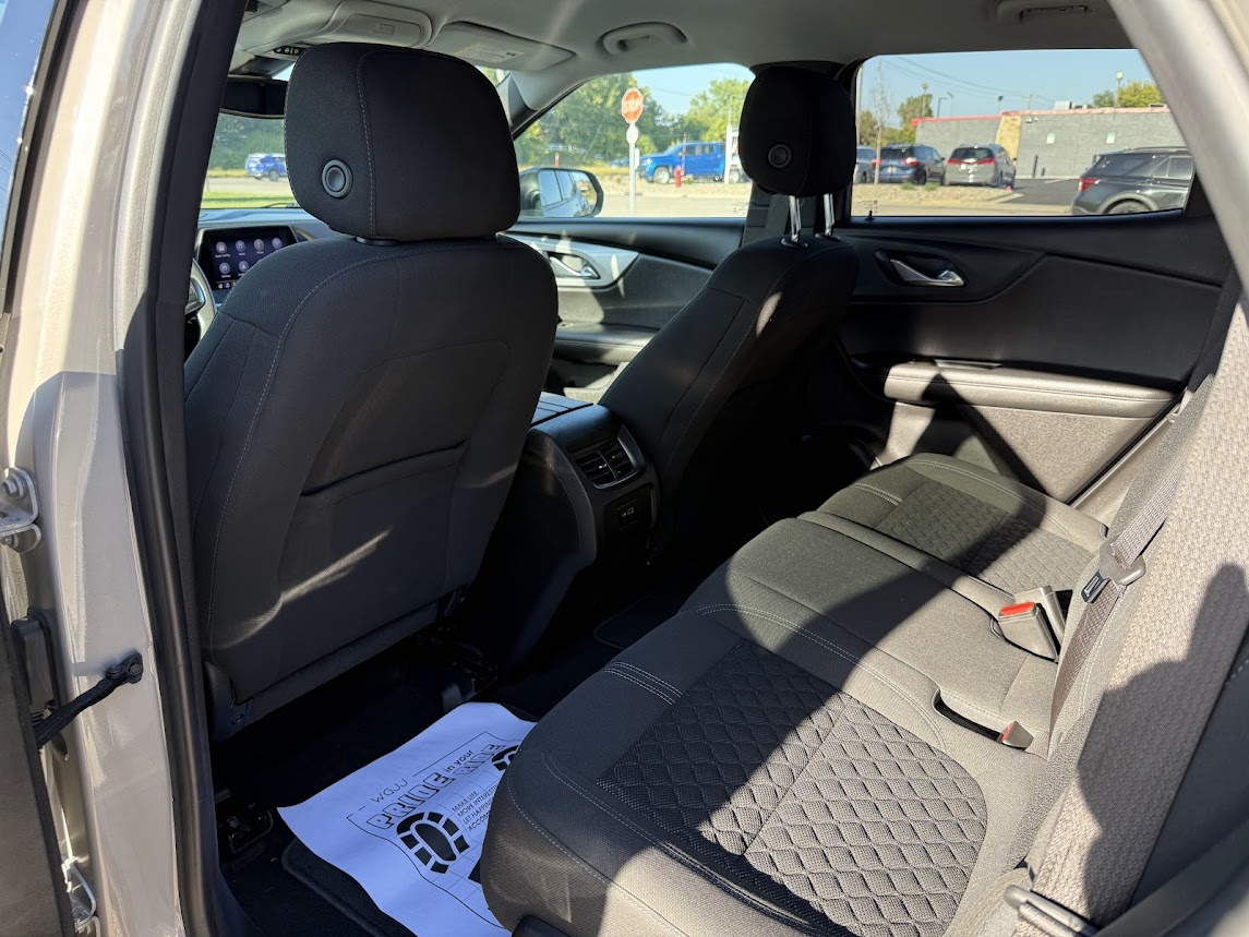 2021 Chevrolet Blazer 2LT photo 23