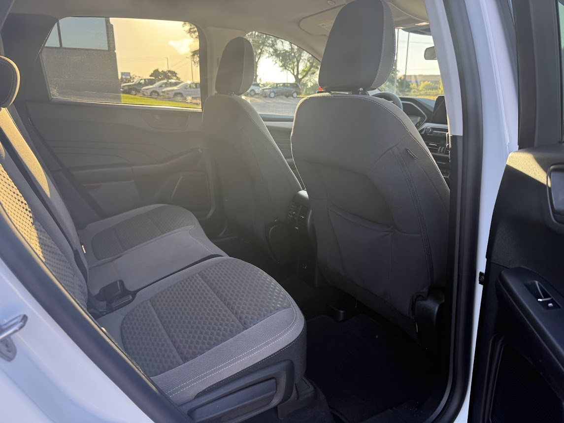 2022 Ford Escape Hybrid SE photo 20