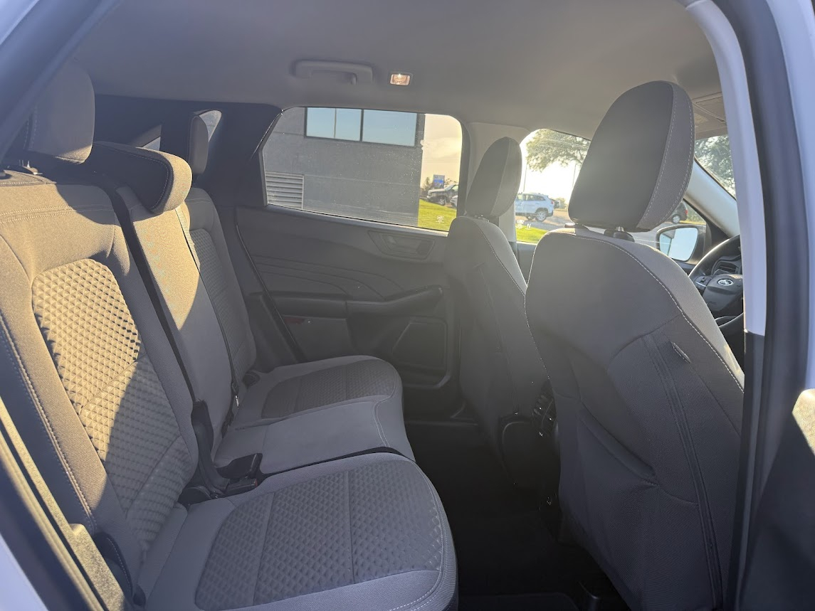 2022 Ford Escape Hybrid SE photo 21