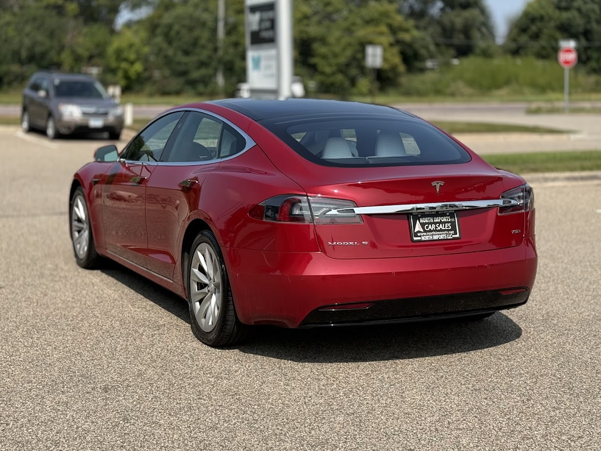 2018 Tesla Model S 75D AWD photo 2