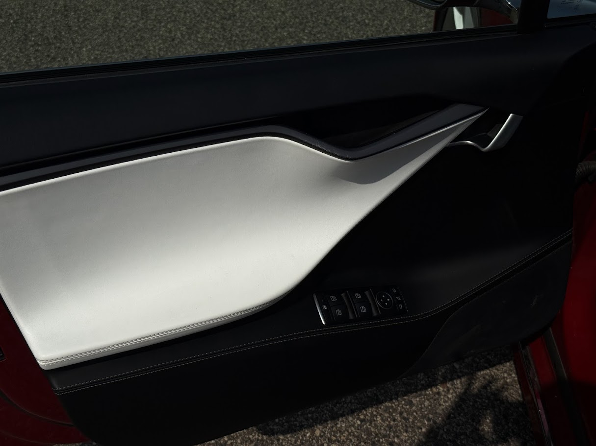 2018 Tesla Model S 75D AWD photo 7