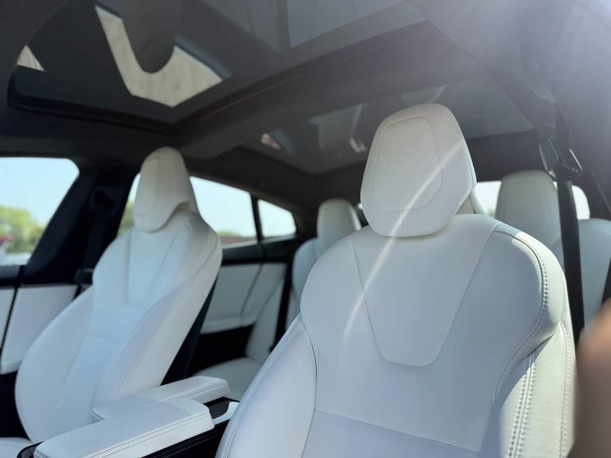 2018 Tesla Model S 75D AWD photo 9