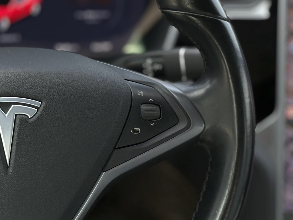 2018 Tesla Model S 75D AWD photo 14
