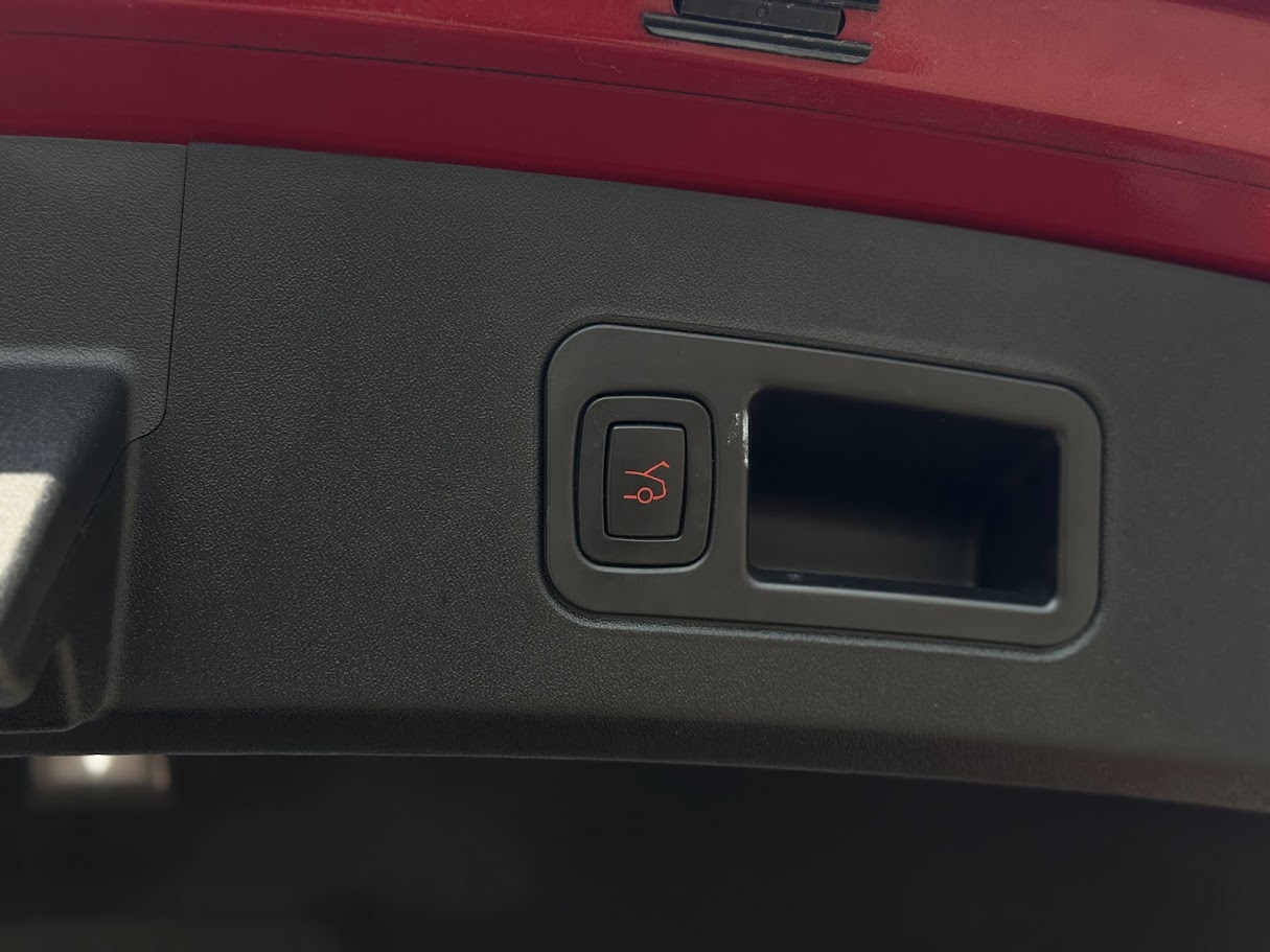 2018 Tesla Model S 75D AWD photo 26