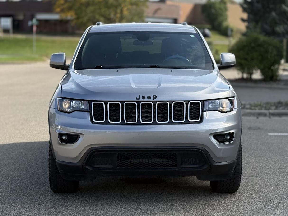 2019 Jeep Grand Cherokee Laredo photo 5