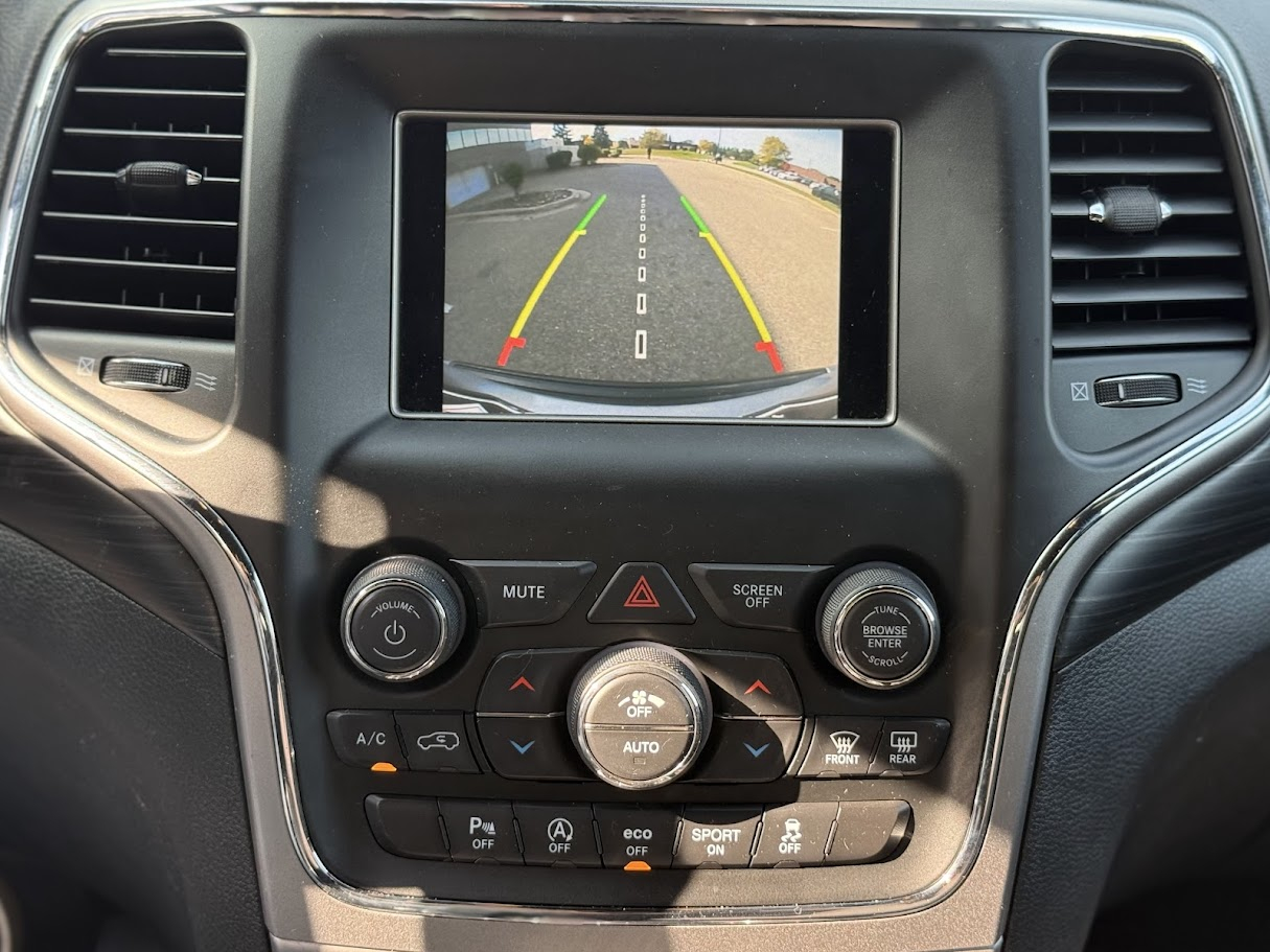 2019 Jeep Grand Cherokee Laredo photo 15