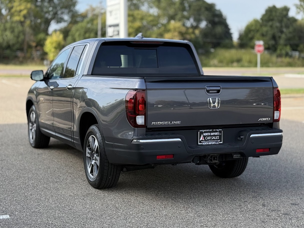 2019 Honda Ridgeline RTL-E photo 2