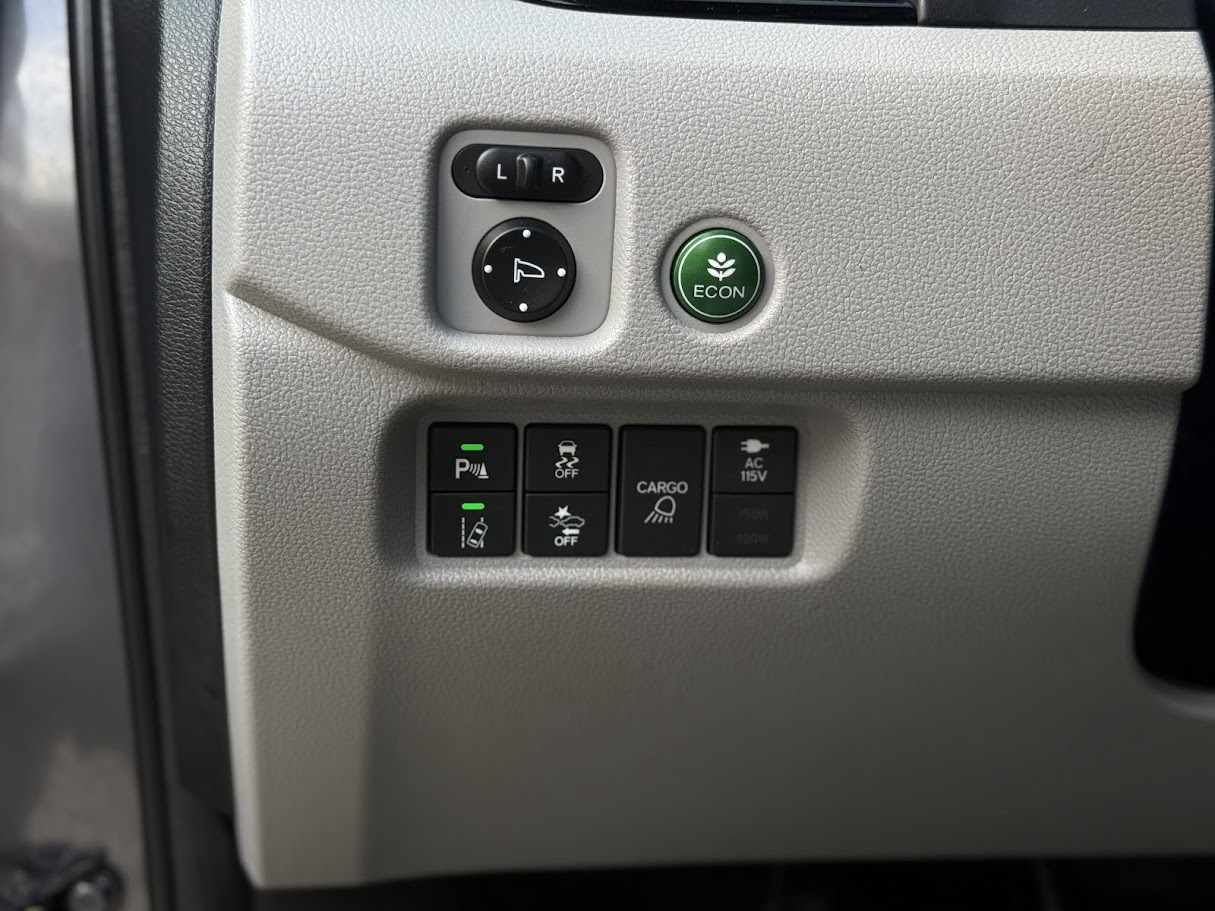2019 Honda Ridgeline RTL-E photo 11
