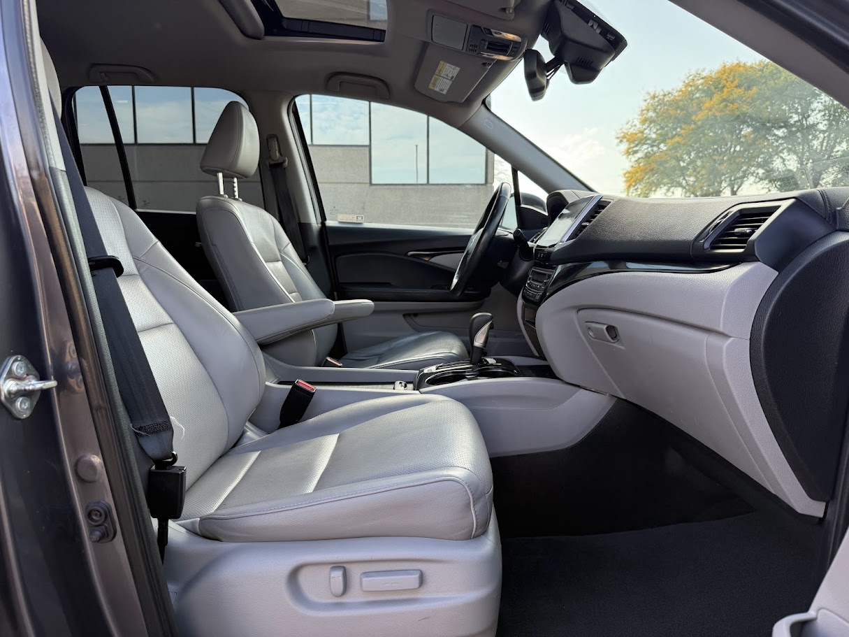2019 Honda Ridgeline RTL-E photo 22
