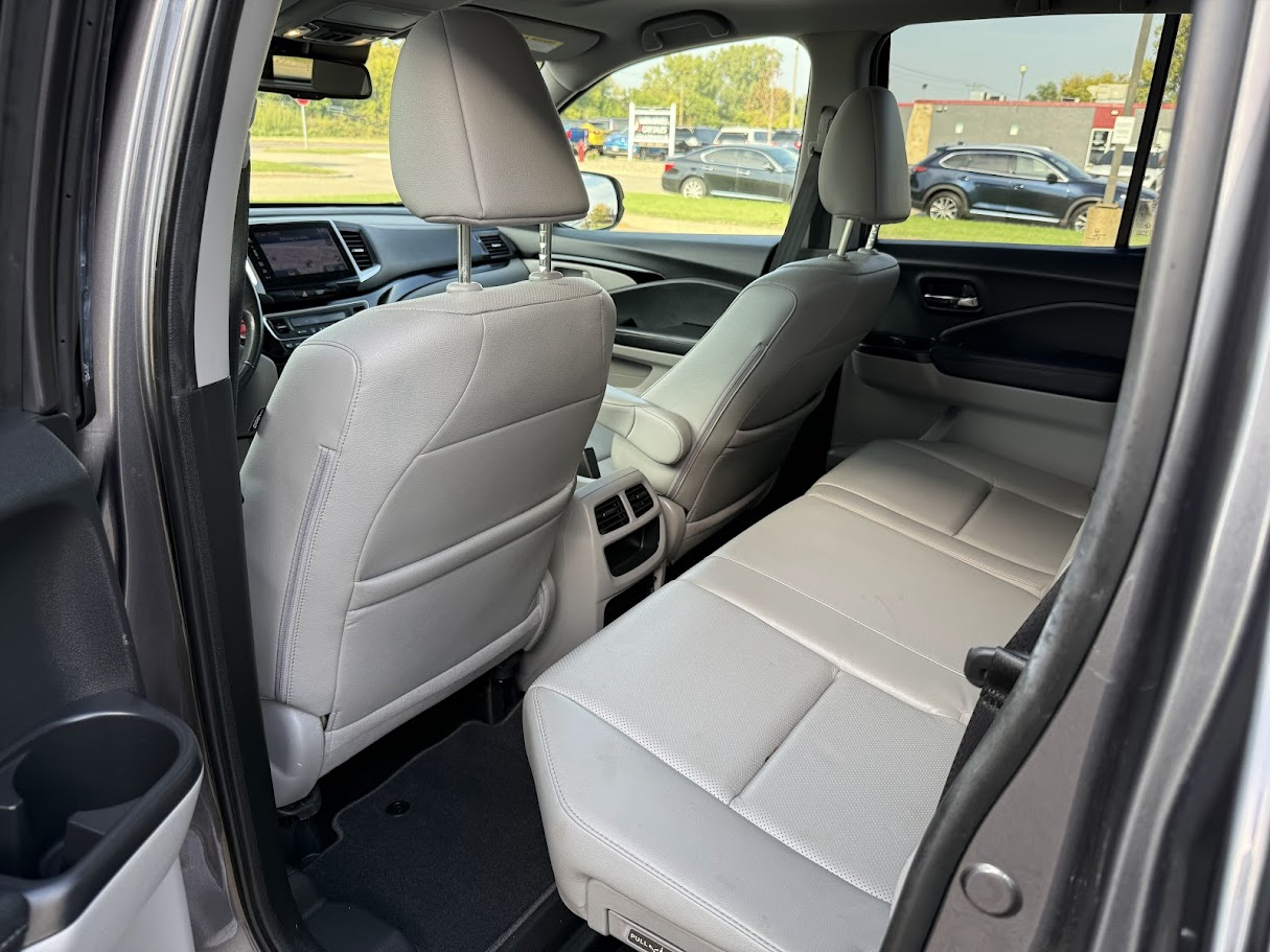 2019 Honda Ridgeline RTL-E photo 23