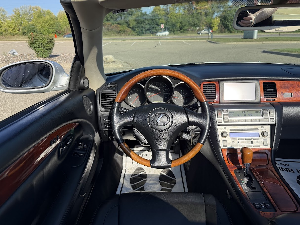 2002 Lexus SC 430 photo 11