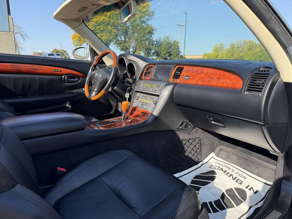 2002 Lexus SC 430 photo 14