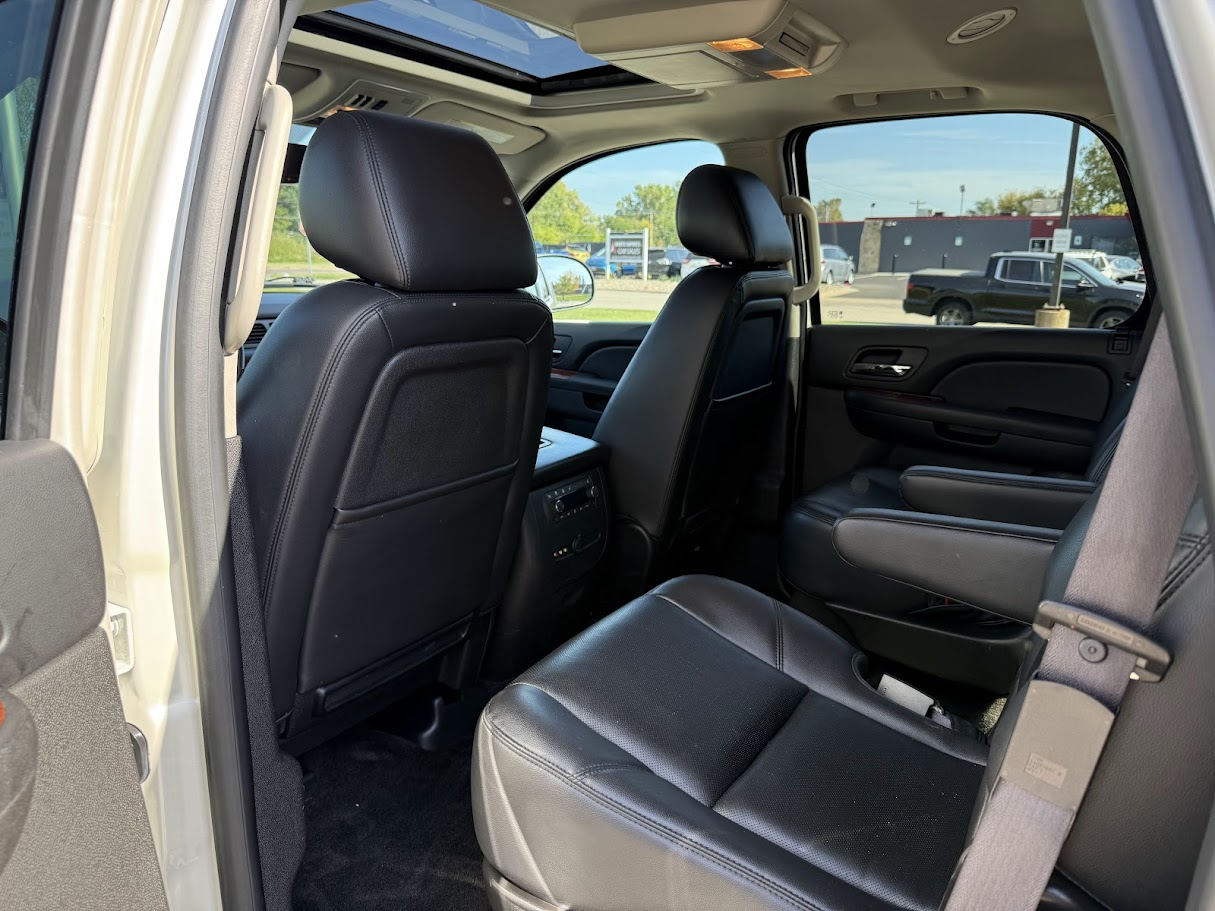 2013 Chevrolet Tahoe LTZ photo 20