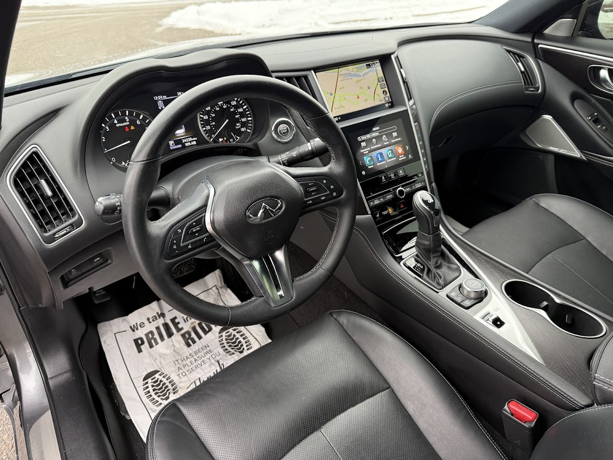 Infiniti Q50 3.0t SENSORY AWD 2022