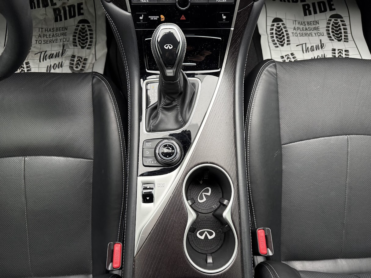 Infiniti Q50 3.0t SENSORY AWD 2022