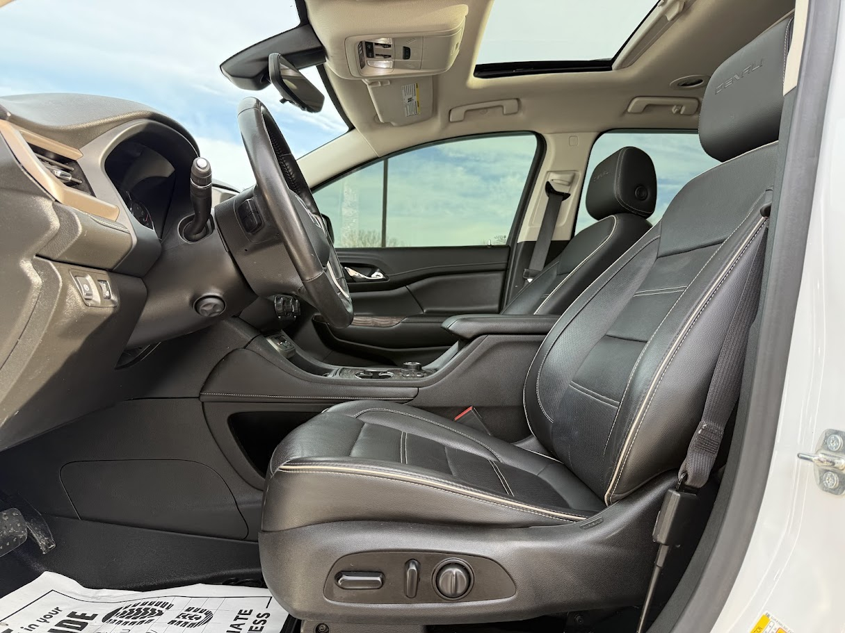 GMC Acadia Denali AWD 2020