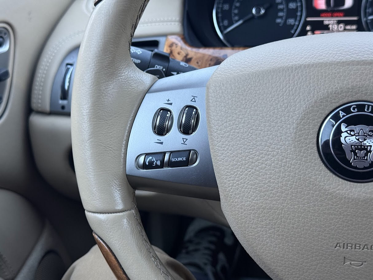 Jaguar XK-Series XK Convertible 2007