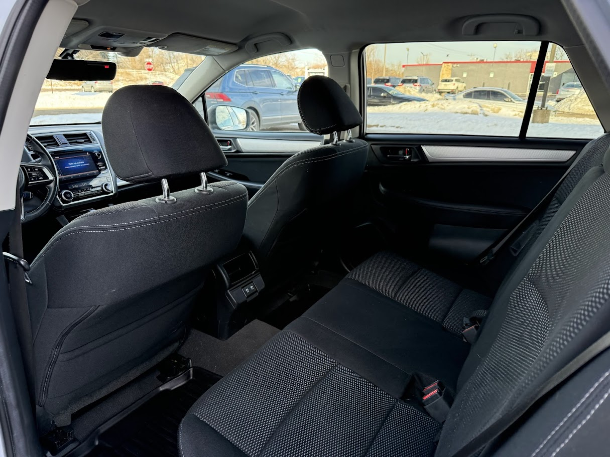 Subaru Outback 2.5i Premium 2019