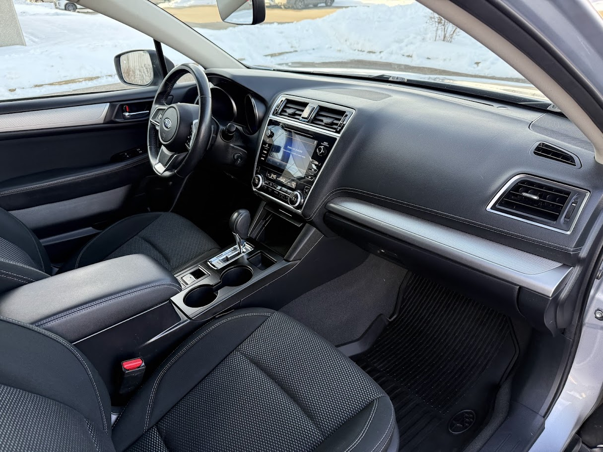 Subaru Outback 2.5i Premium 2019