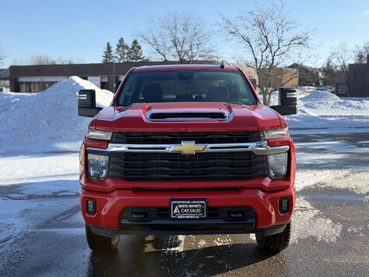 Chevrolet Silverado 3500HD LT Crew Cab 4WD 2025