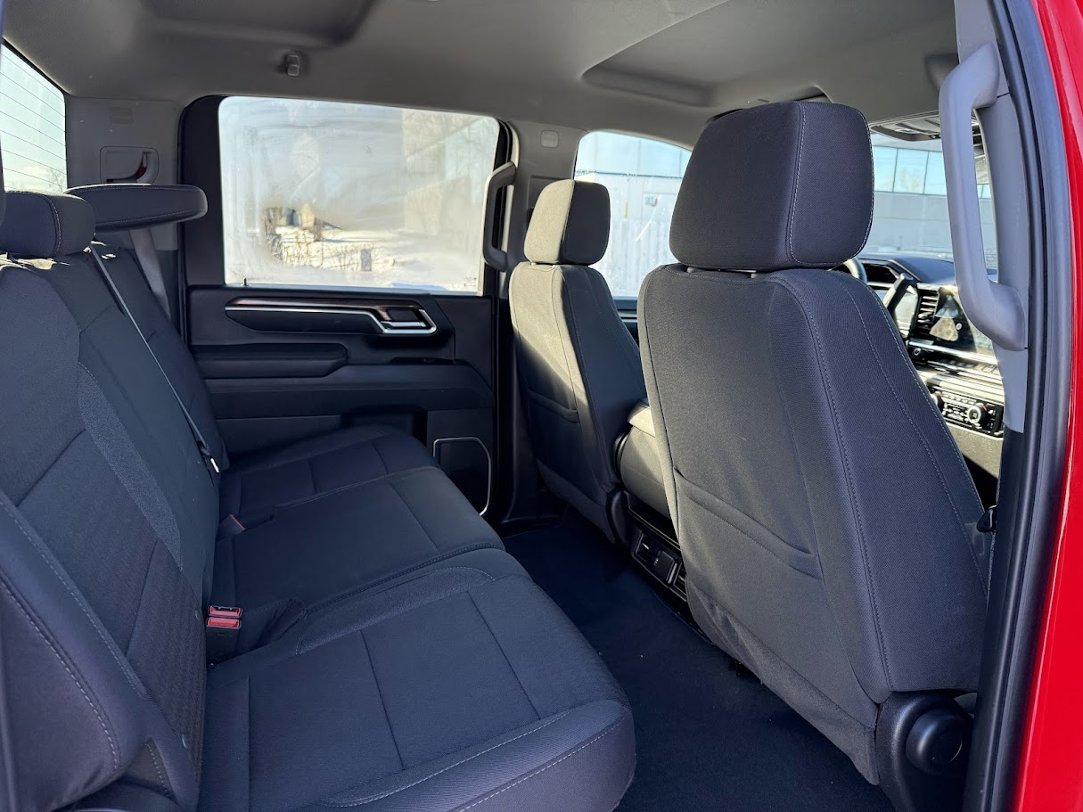 Chevrolet Silverado 3500HD LT Crew Cab 4WD 2025