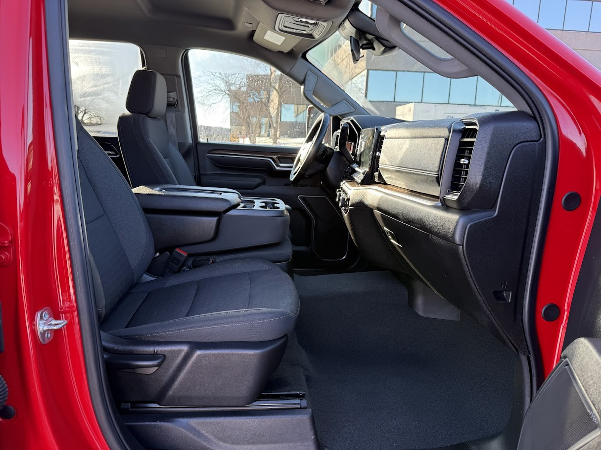 Chevrolet Silverado 3500HD LT Crew Cab 4WD 2025