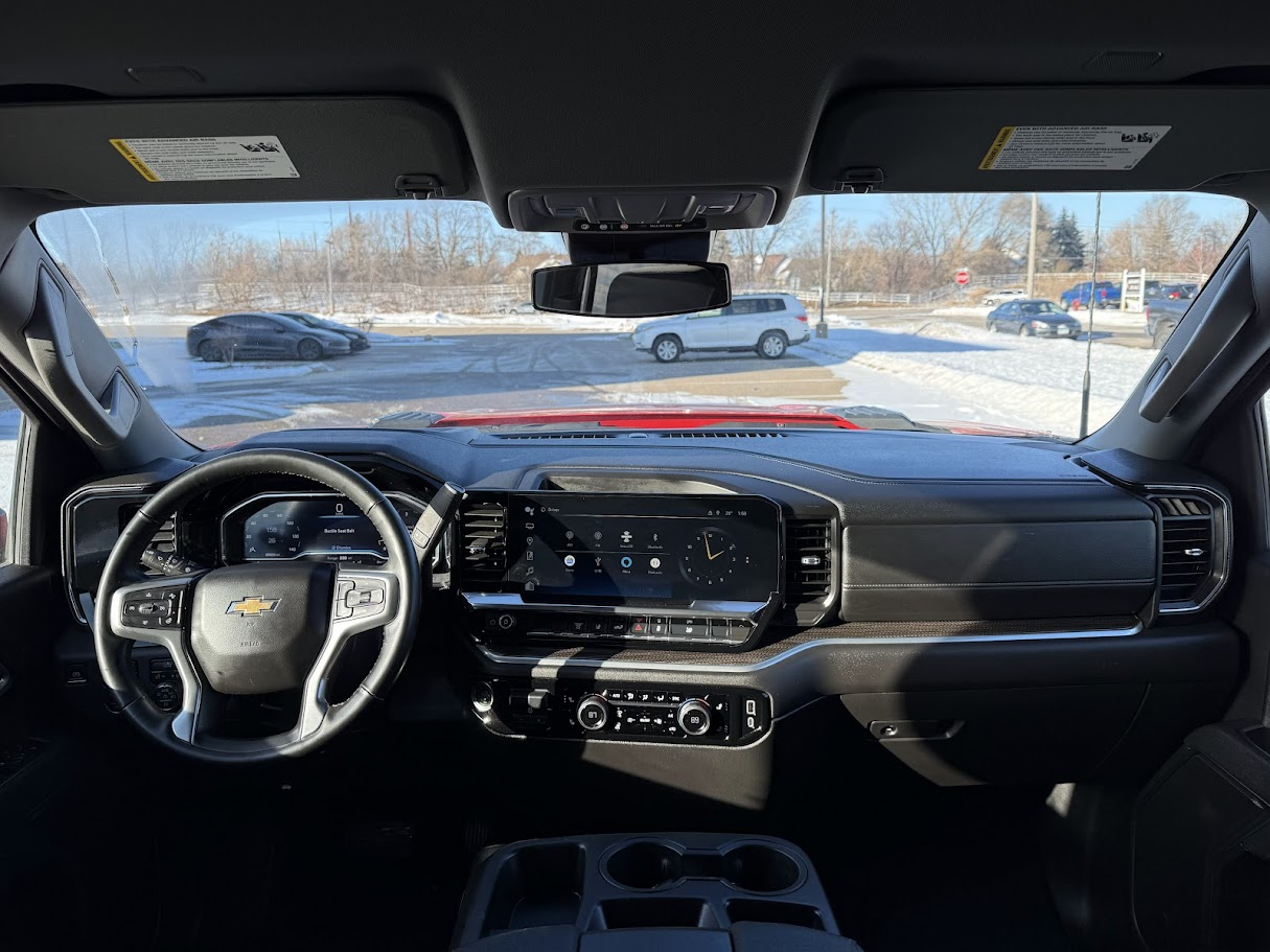 Chevrolet Silverado 3500HD LT Crew Cab 4WD 2025