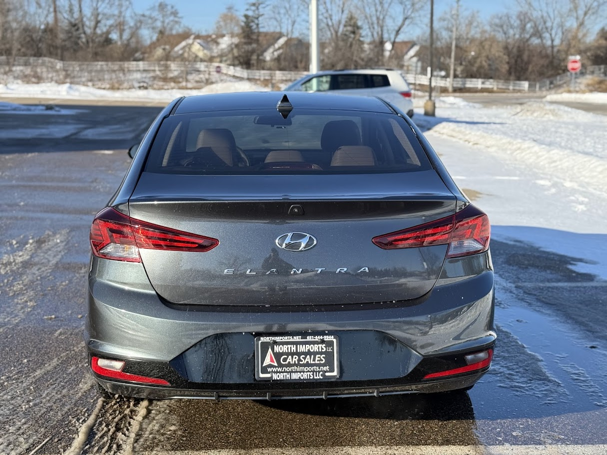 Hyundai Elantra Limited 2020