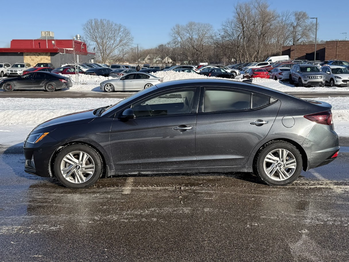 Hyundai Elantra Limited 2020