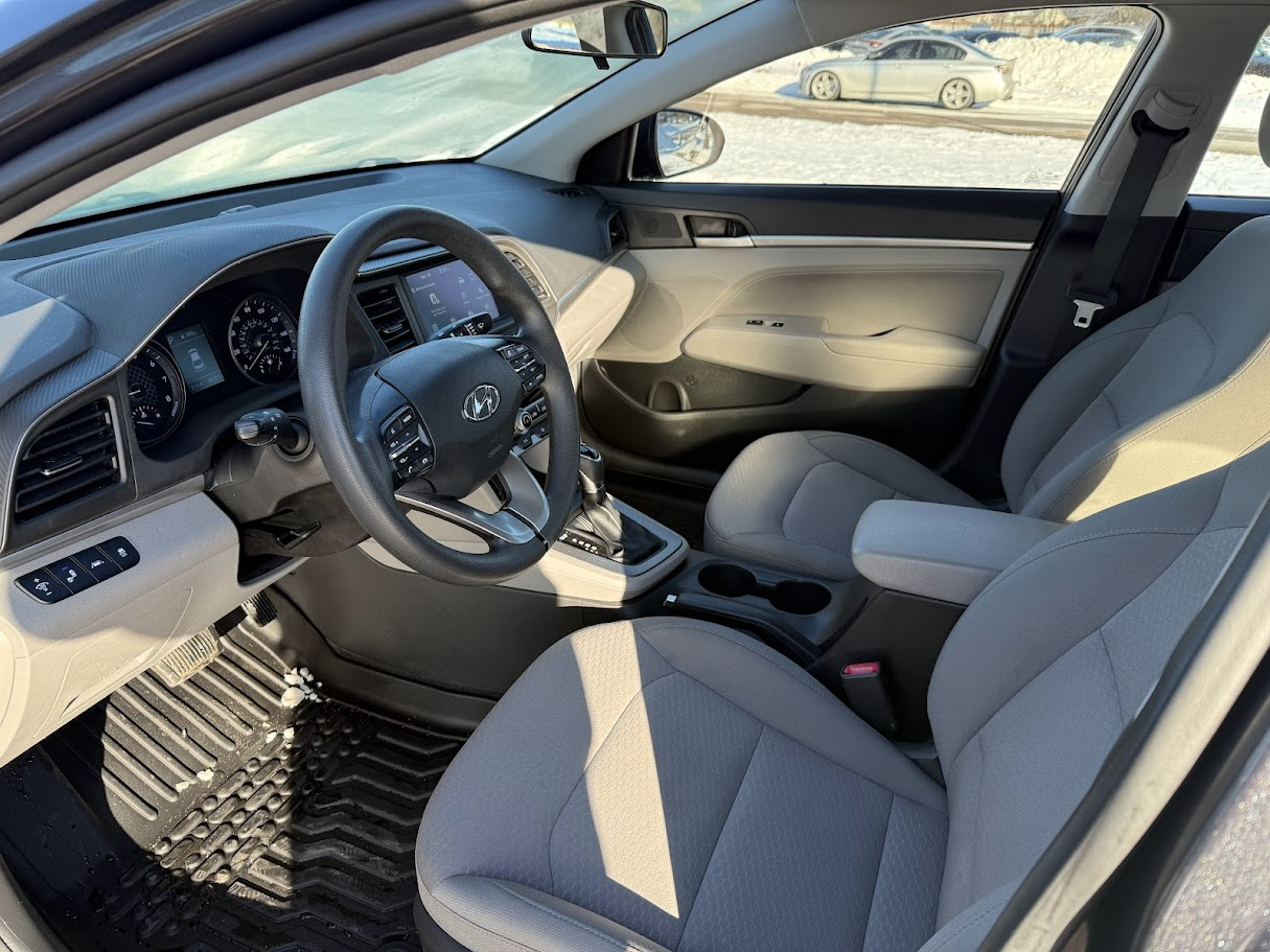 Hyundai Elantra Limited 2020