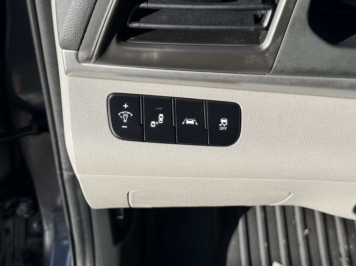 Hyundai Elantra Limited 2020