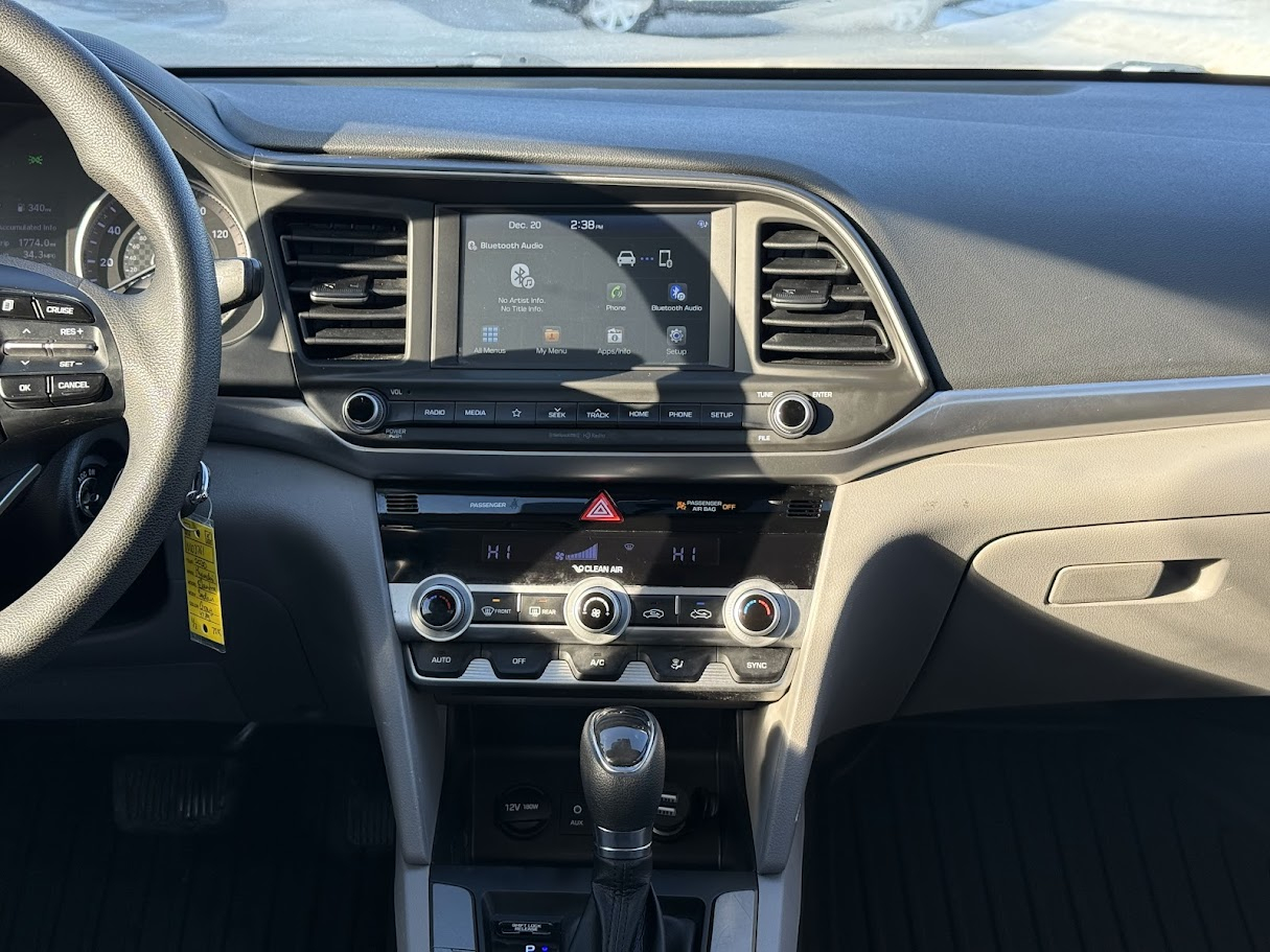 Hyundai Elantra Limited 2020