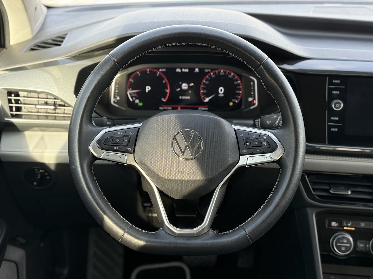 Volkswagen Taos SEL 4MOTION 2023