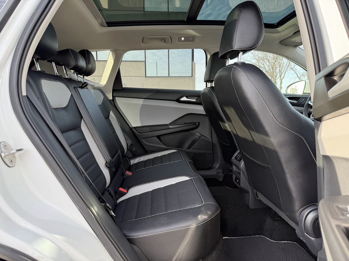 Volkswagen Taos SEL 4MOTION 2023