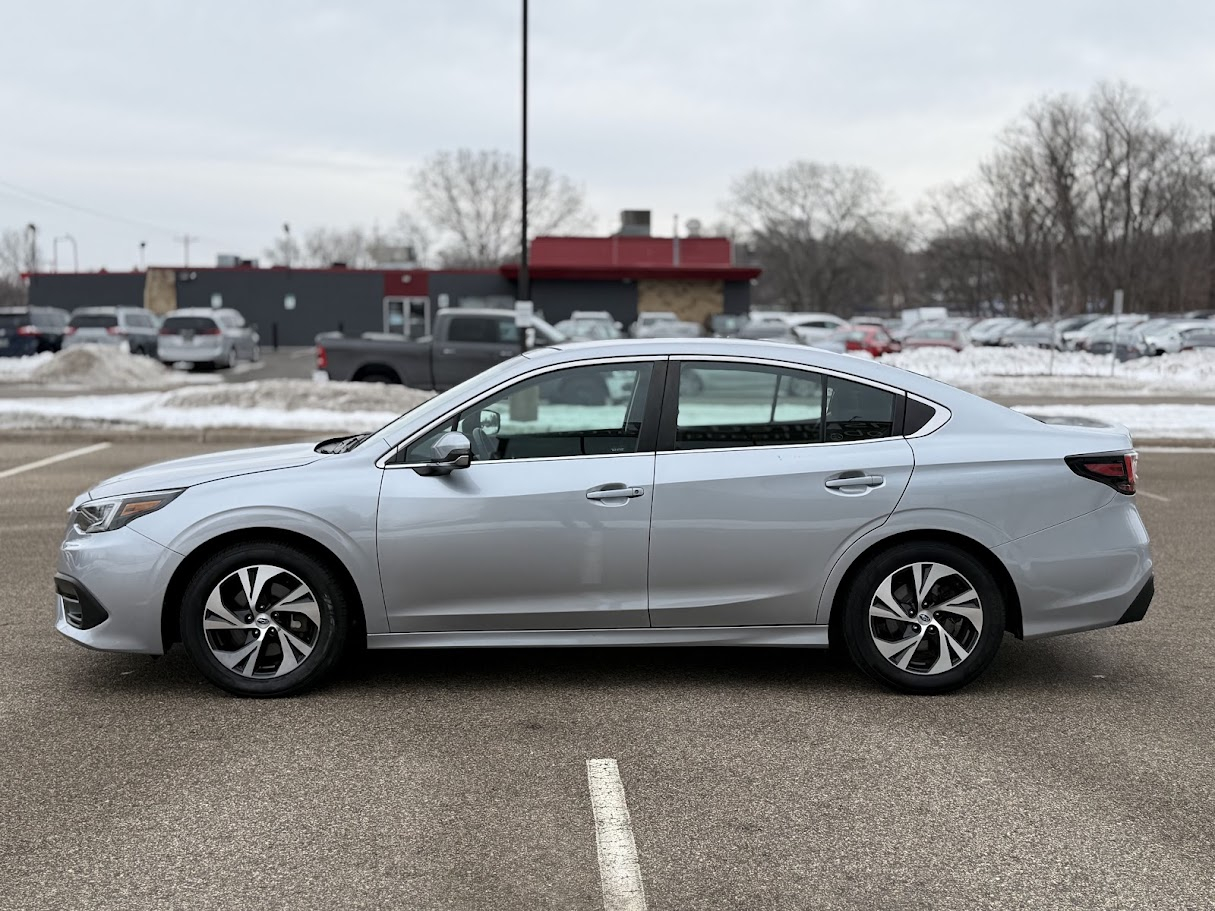 Subaru Legacy Premium 2022