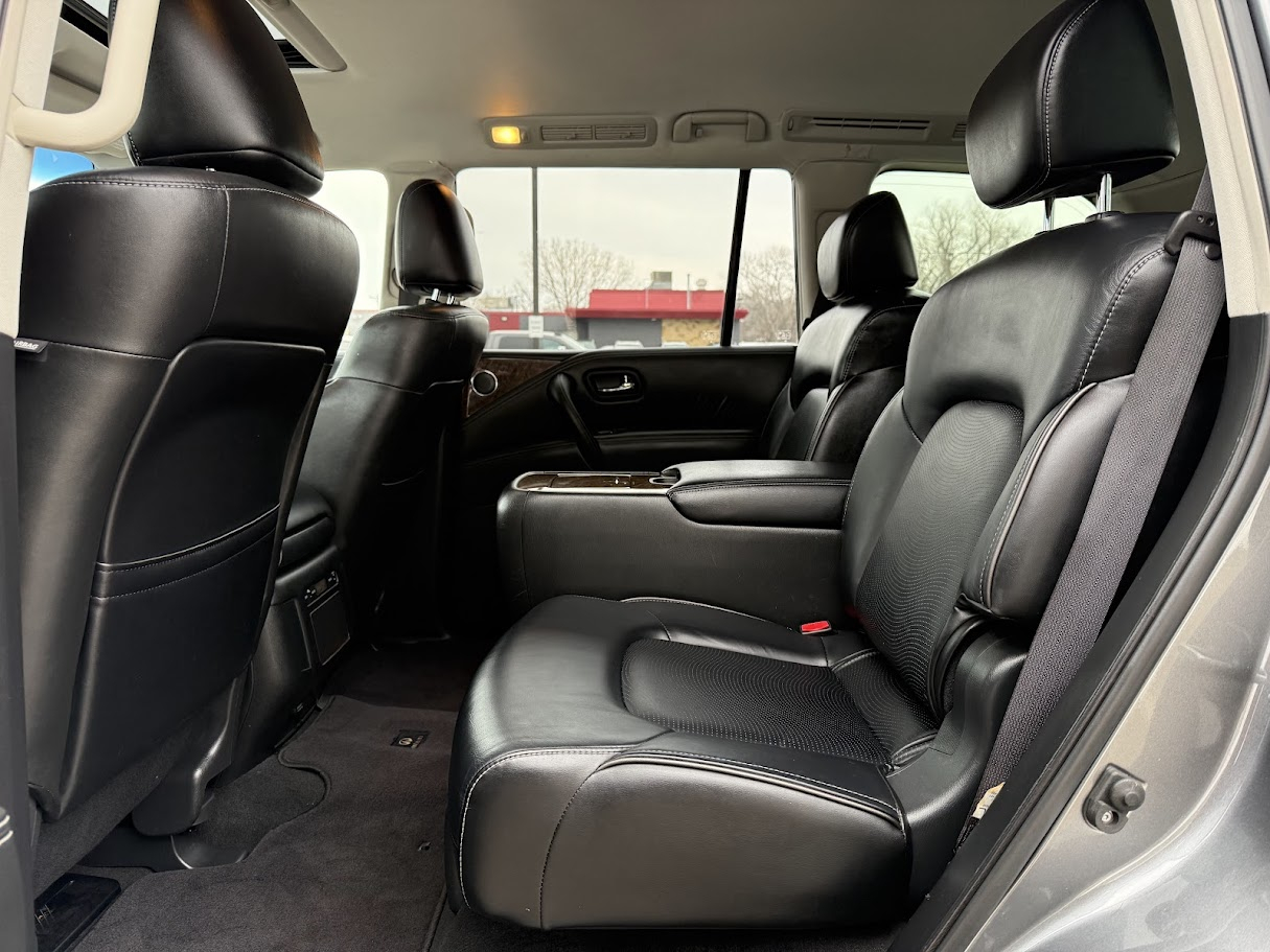 Infiniti QX80 4WD 2017